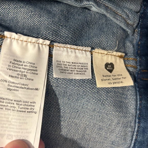 Madewell Jean Jacket in Pinter Wash, size XS. - Picture 2 of 6